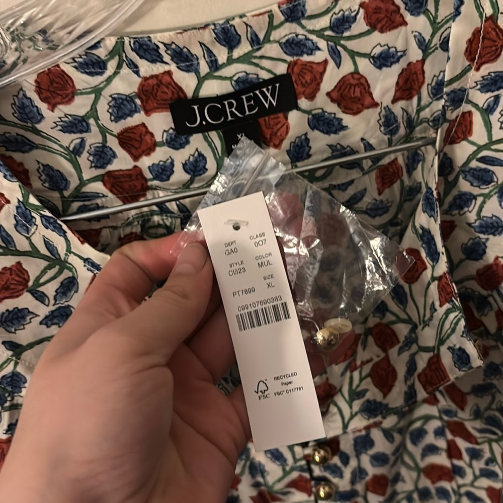 🌹 {PRICE FIRM} J.Crew Shirred Popover Top in Rosewood Floral - Picture 7 of 12